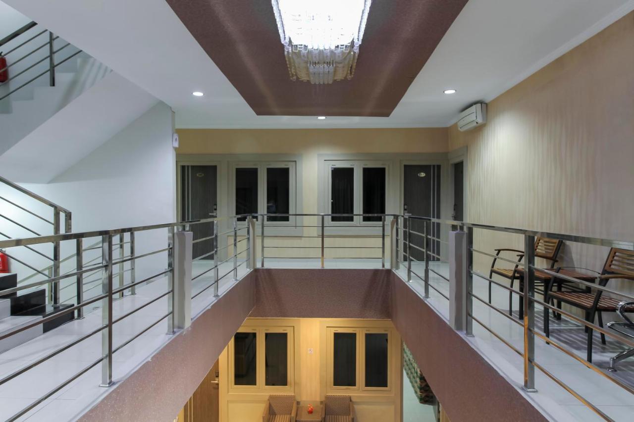 Reddoorz Plus Syariah @ Jalan Sriwijaya מדאן מראה חיצוני תמונה